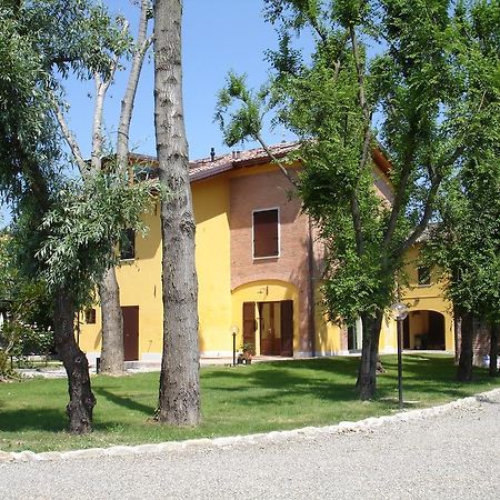 Fondo Giardinetto Hotel San Cesario Sul Panaro ภายนอก รูปภาพ