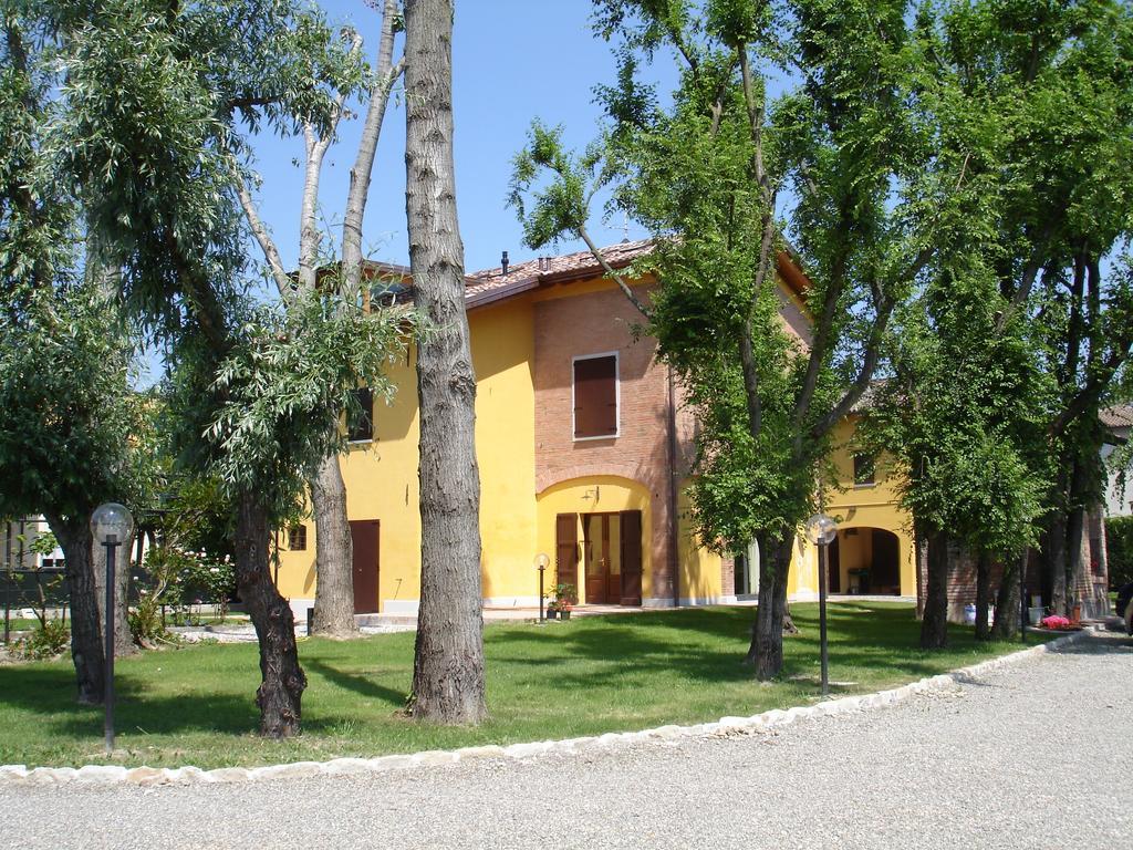 Fondo Giardinetto Hotel San Cesario Sul Panaro ภายนอก รูปภาพ