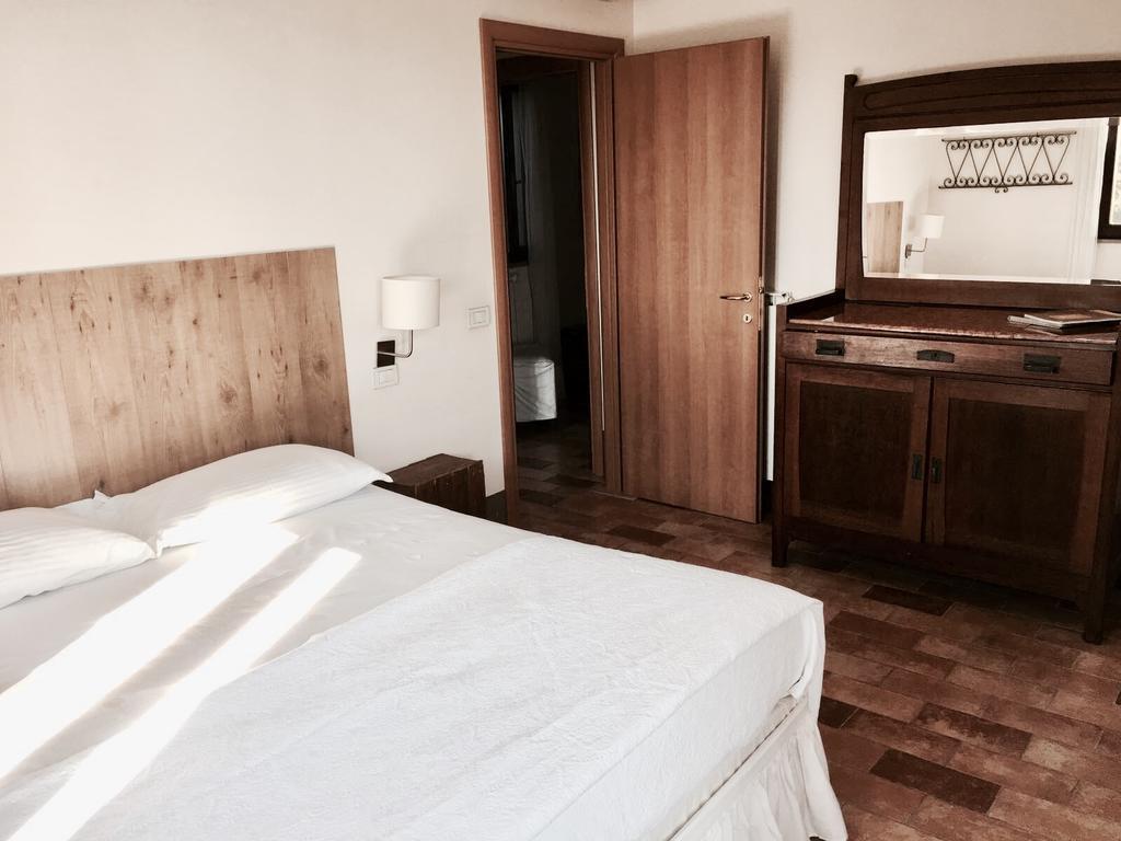 Fondo Giardinetto Hotel San Cesario Sul Panaro ภายนอก รูปภาพ